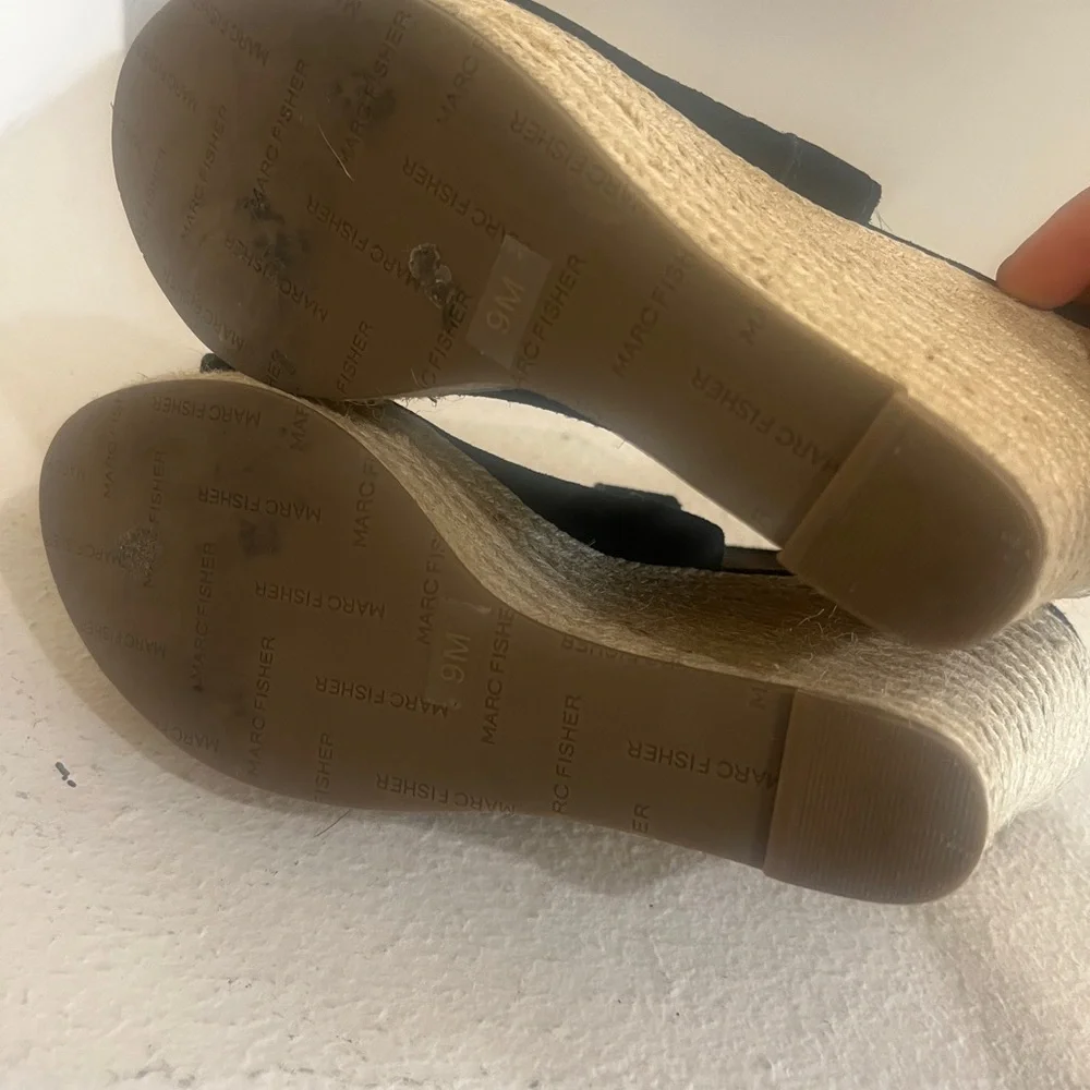 Marc Fisher Helyda  Espadrille Black Suede‎ Perforated  Wedge Sz 9